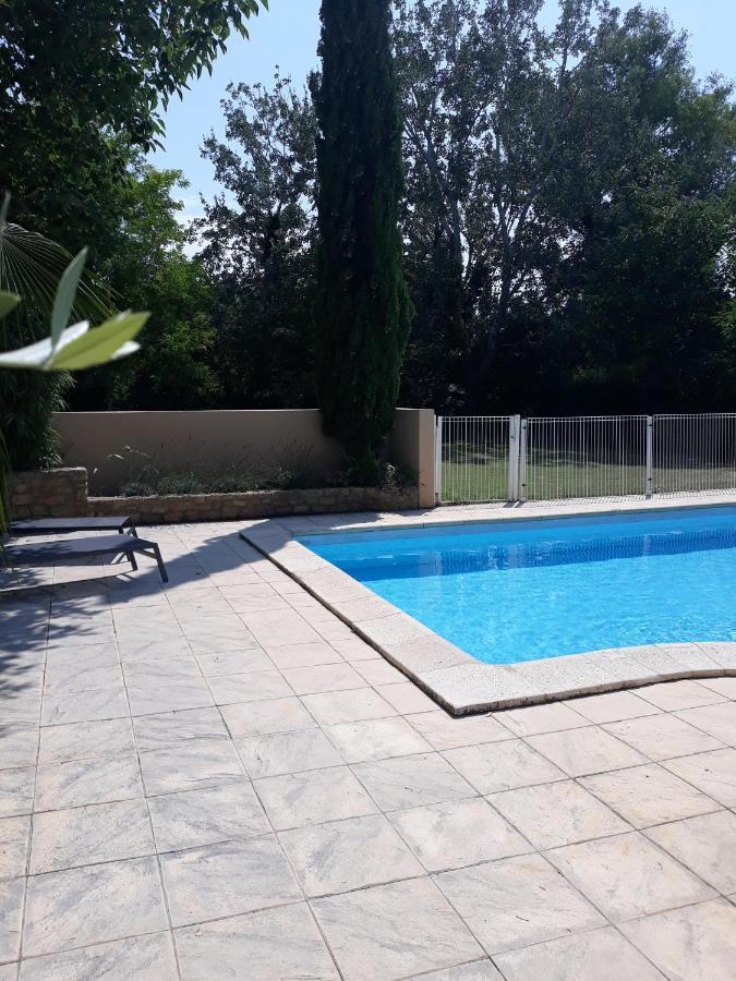 Le Mas Des Vergers Salon-de-Provence Cameră foto