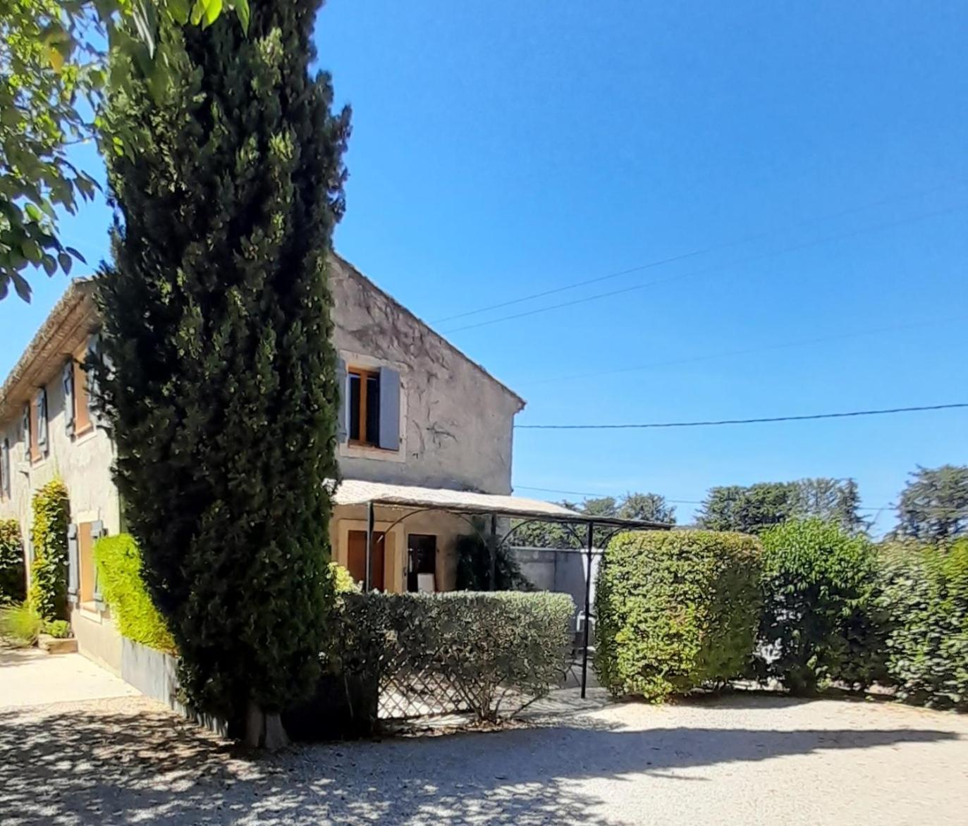 Le Mas Des Vergers Salon-de-Provence Exterior foto